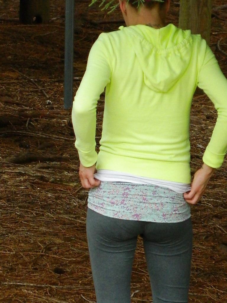 25P Candid Oregon Girls