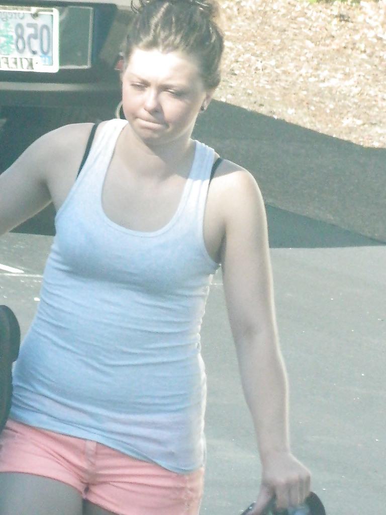 25P Candid Oregon Girls