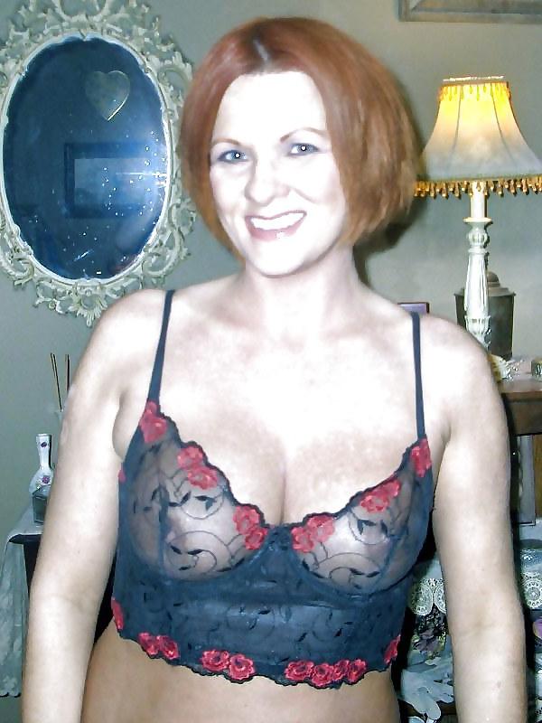 25P SEXY NEIGHBOR NAUGHTY HOUSEWIFE MILF LOVES SEE-THRU FUCKS 