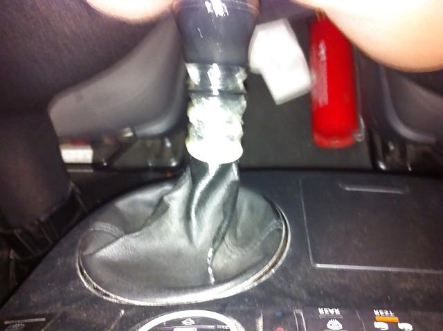 9P TOPBICHE SEX IN CAR