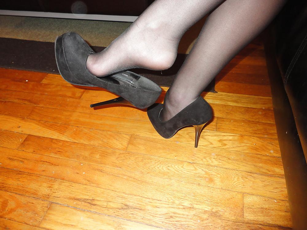 8P Shoe dangling