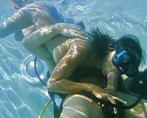 25P Underwater-Sex