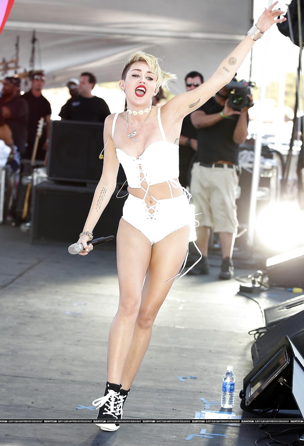 25P Sexy Miley Cyrus performance at iheartradio September 2013 