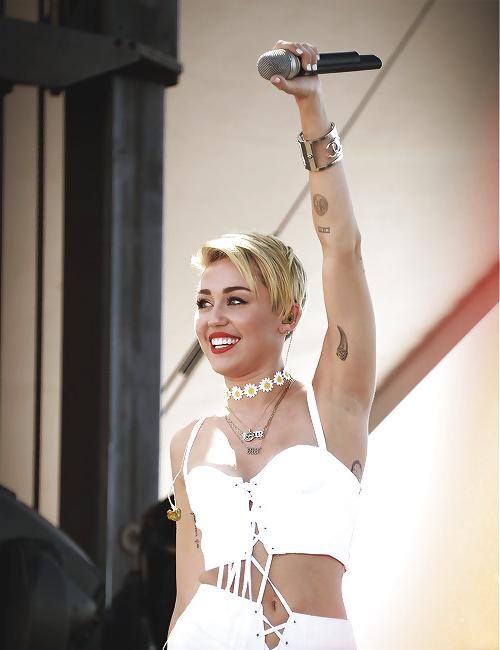 25P Sexy Miley Cyrus performance at iheartradio September 2013 