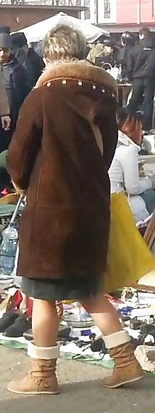23P Sexy feet and legs old + young romanian