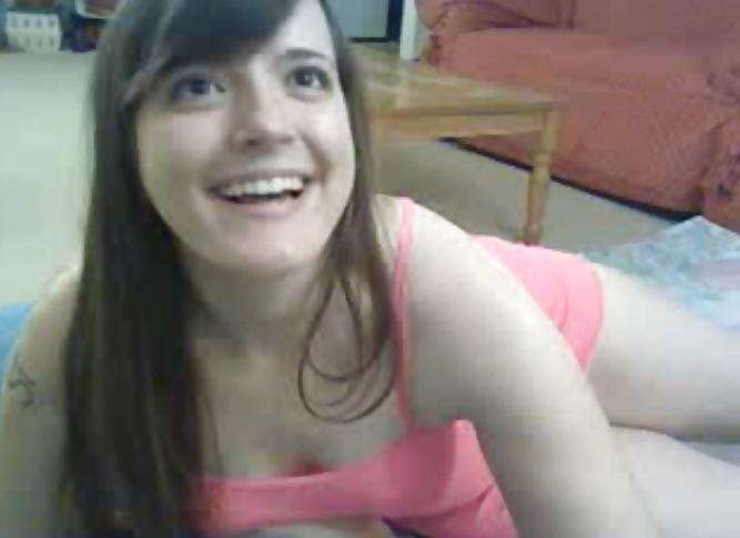 17P Chubby cam girl 