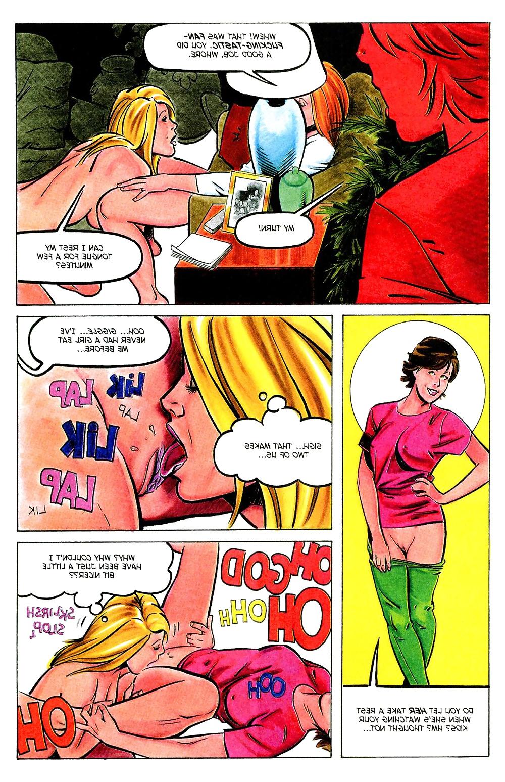 21P Hot Mom Comics