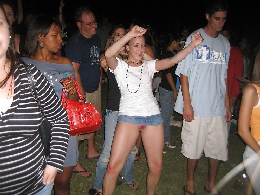 25P Panty Flash - Remembered to wear them 2