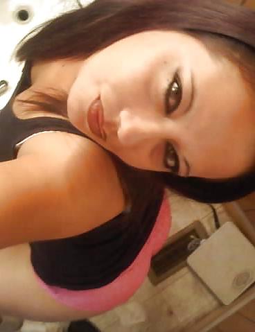 25P Latina cougar with ass