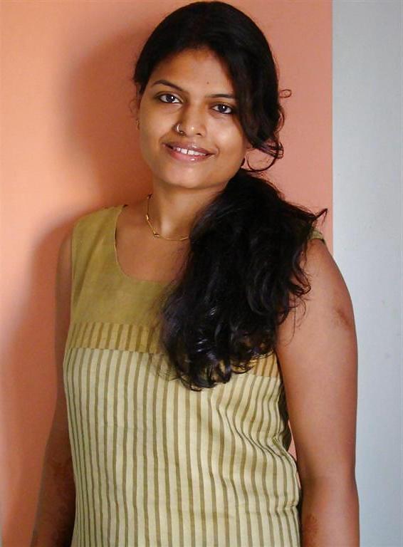 25P Desi Sexy Wife Arpita