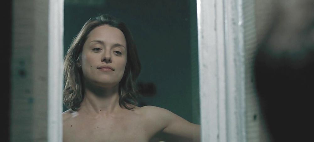 25P Let's Jerk Off Over ... Zoe Tapper (British Actress)