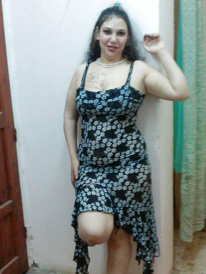 25P Sexy bbw  arab show 
