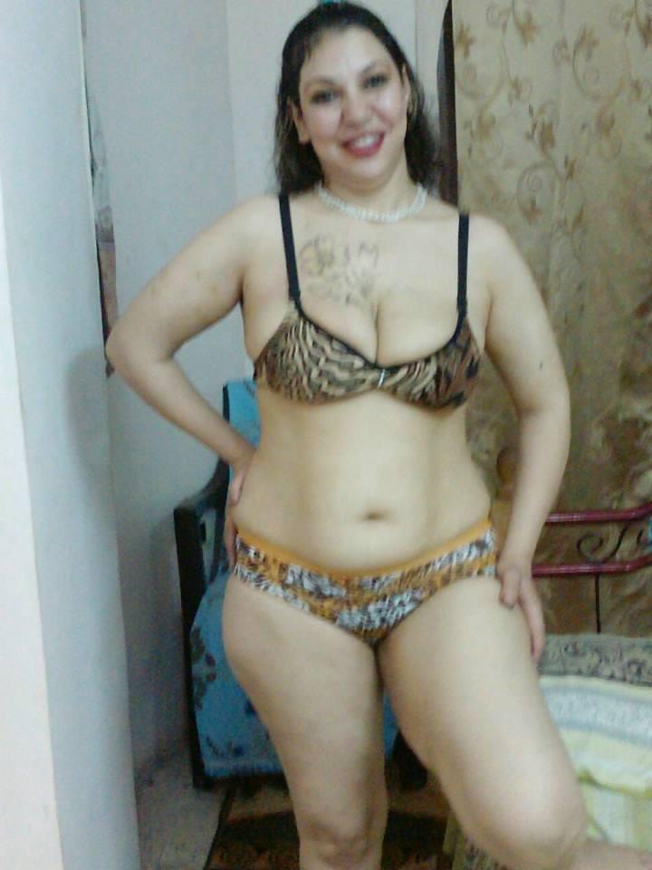 25P Sexy bbw  arab show 