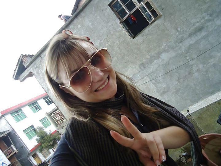 23P Cute blonde wanna your cum over her!