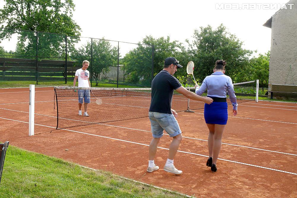 25P SEXY REAL TENNIS STARS, MANY IN SEE-THRU OR FUCKING