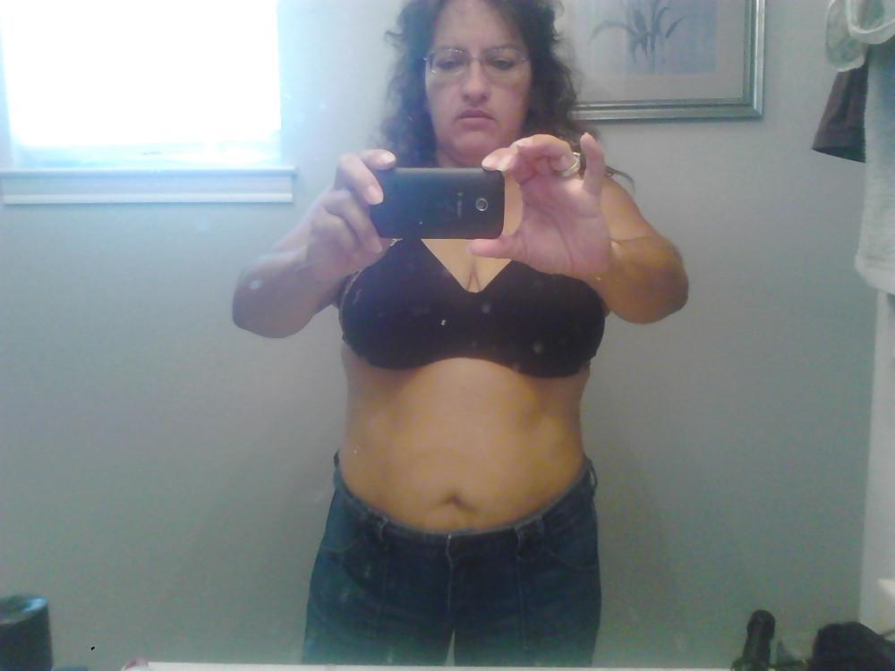 15P Housewife Rhonda