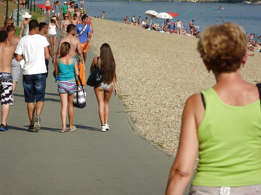 25P Hot teen asses