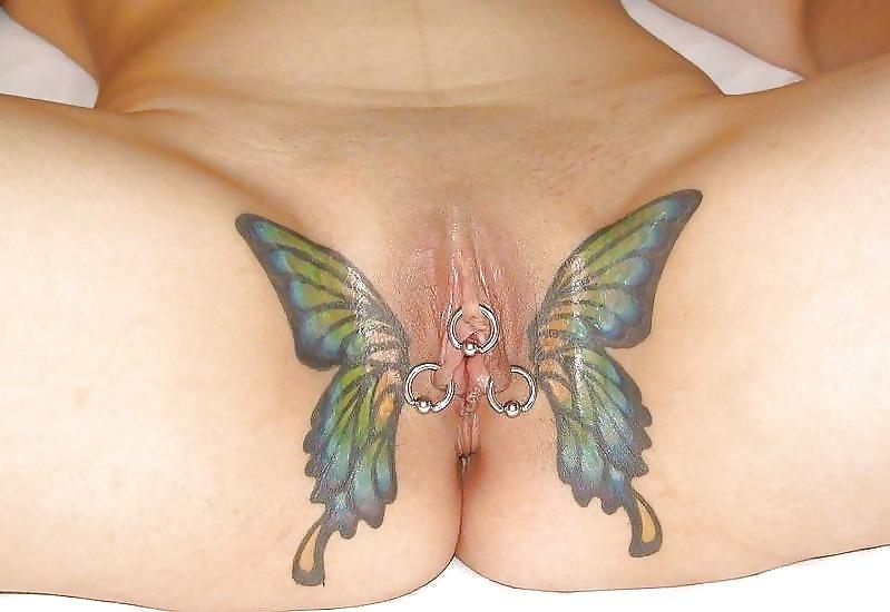 24P Tattoo and Pierced Girls