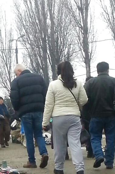 25P Spy old + young feet and ass romanian