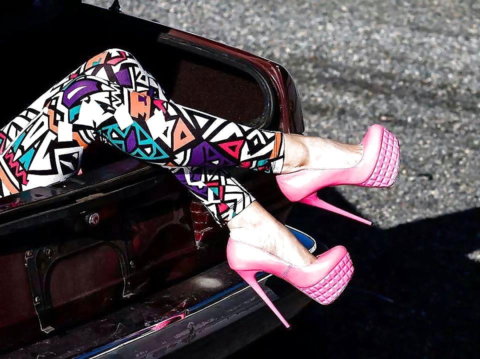 25P Yummy High Heel Platform Court Shoe's