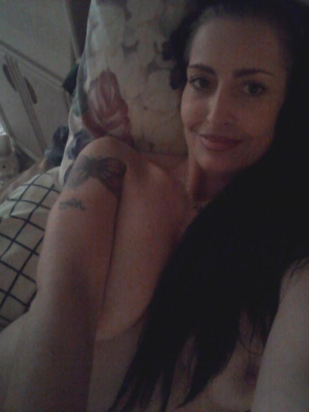 19P Naughty latina cougar