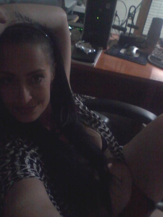 19P Naughty latina cougar