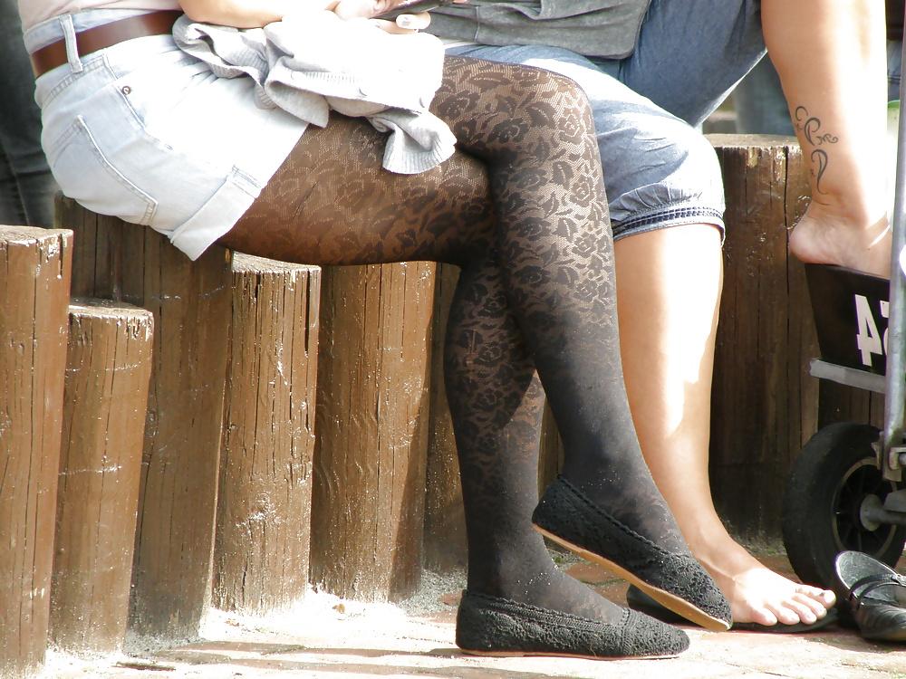 25P Nylons or pantyhose mix.