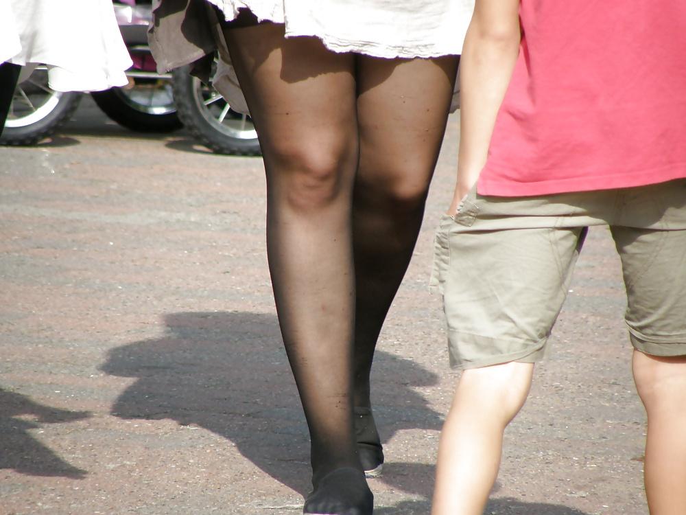 25P Nylons or pantyhose mix.