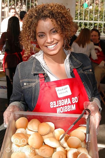 25P Let's Jerk Off Over ... Michaela Pereira (CNN Anchor)