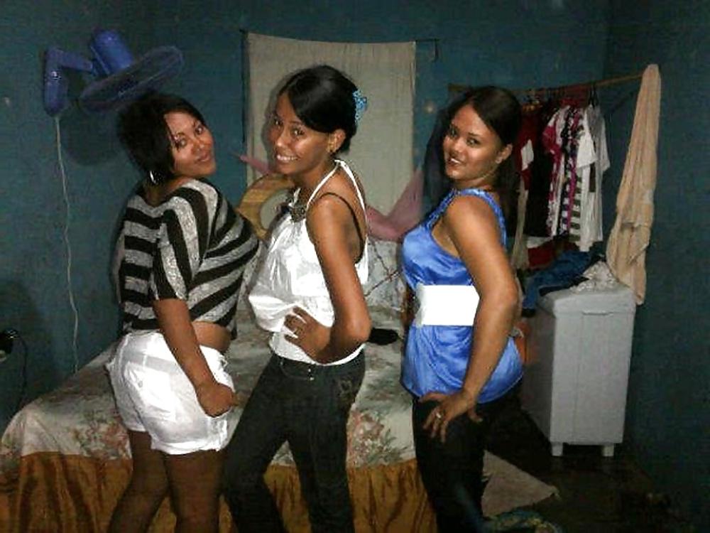 25P A dominican girl called Lisbeth Del R.