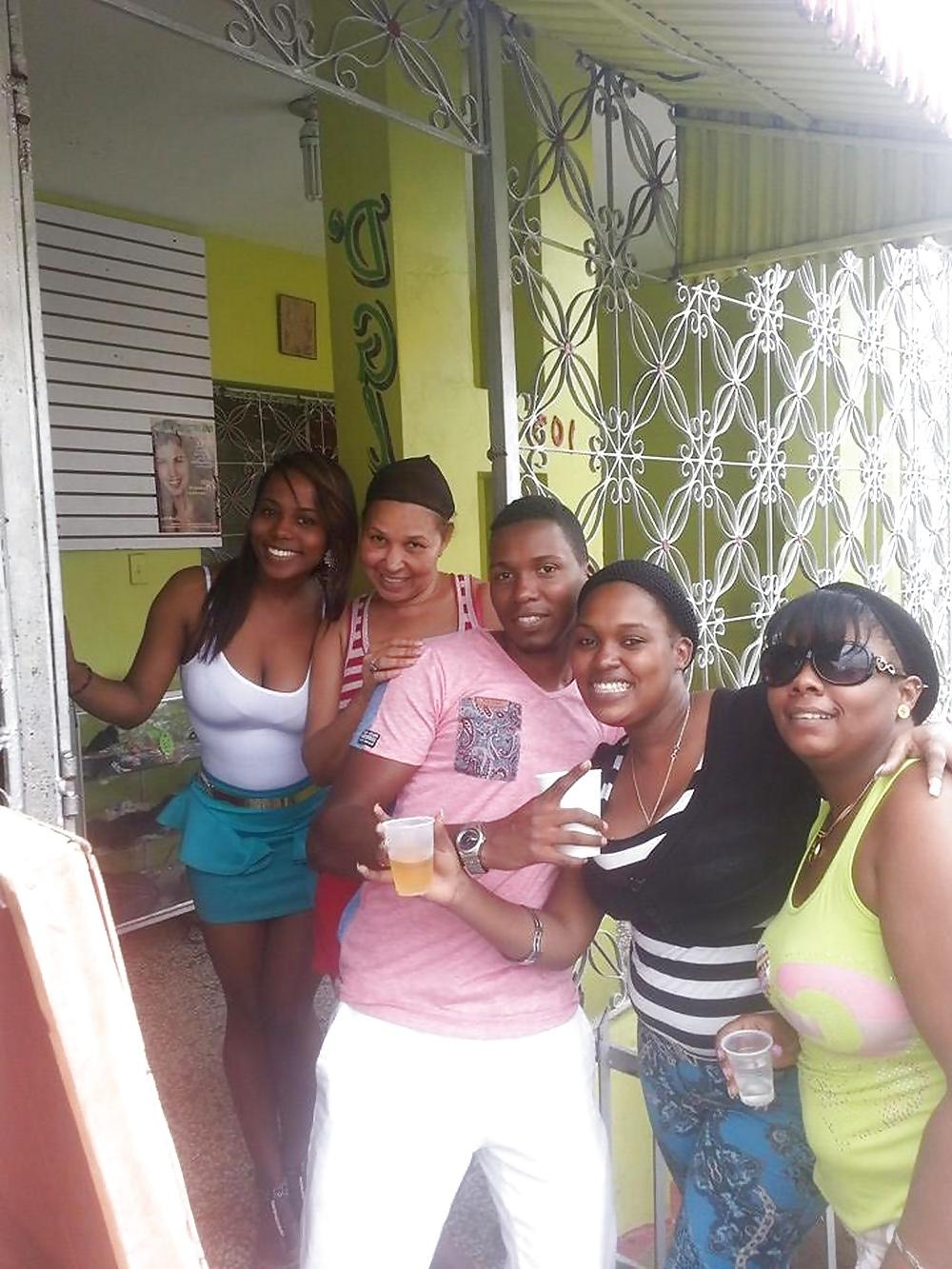 25P A dominican girl called Mildred N.