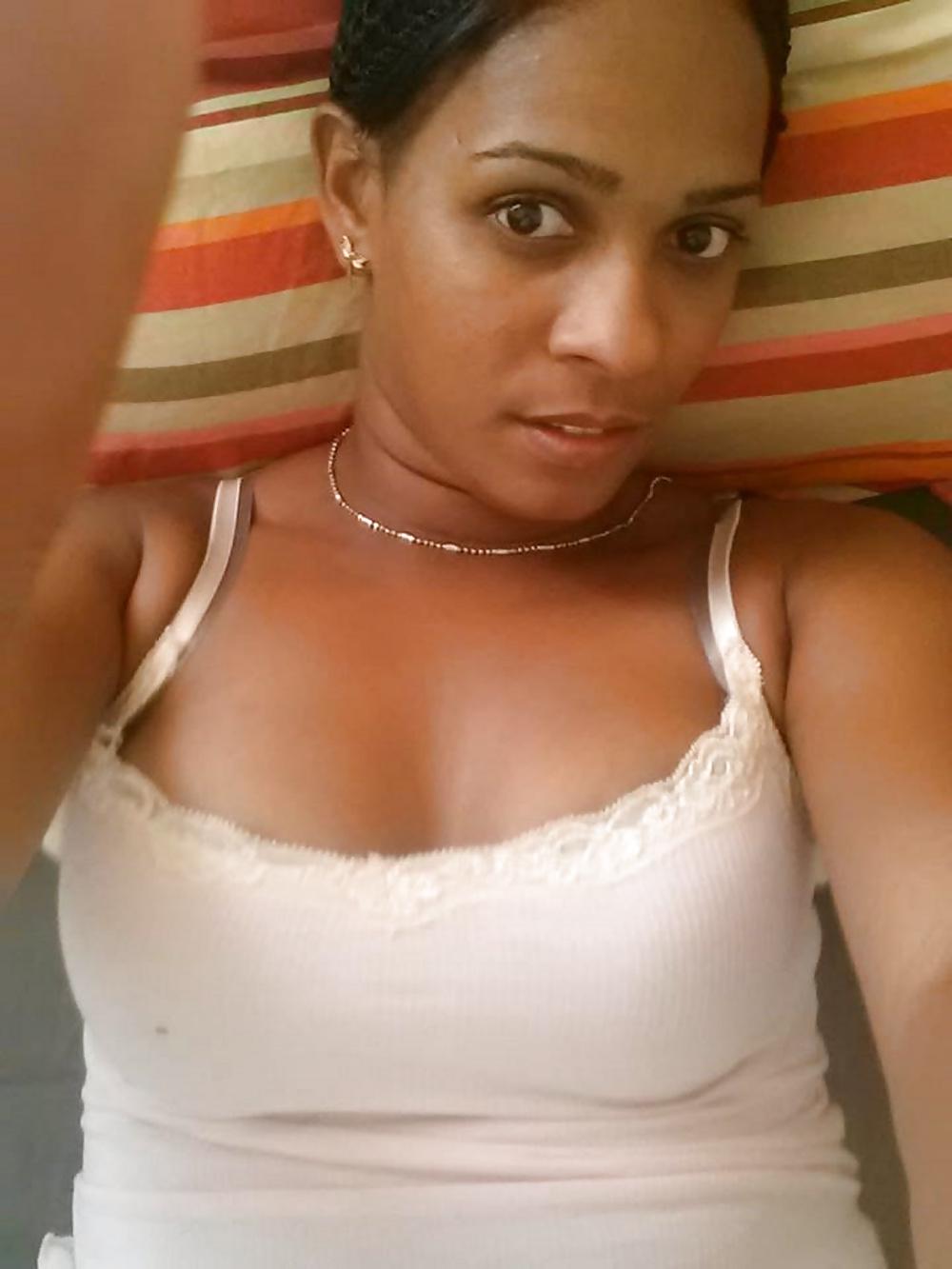 25P A dominican girl called Mildred N.