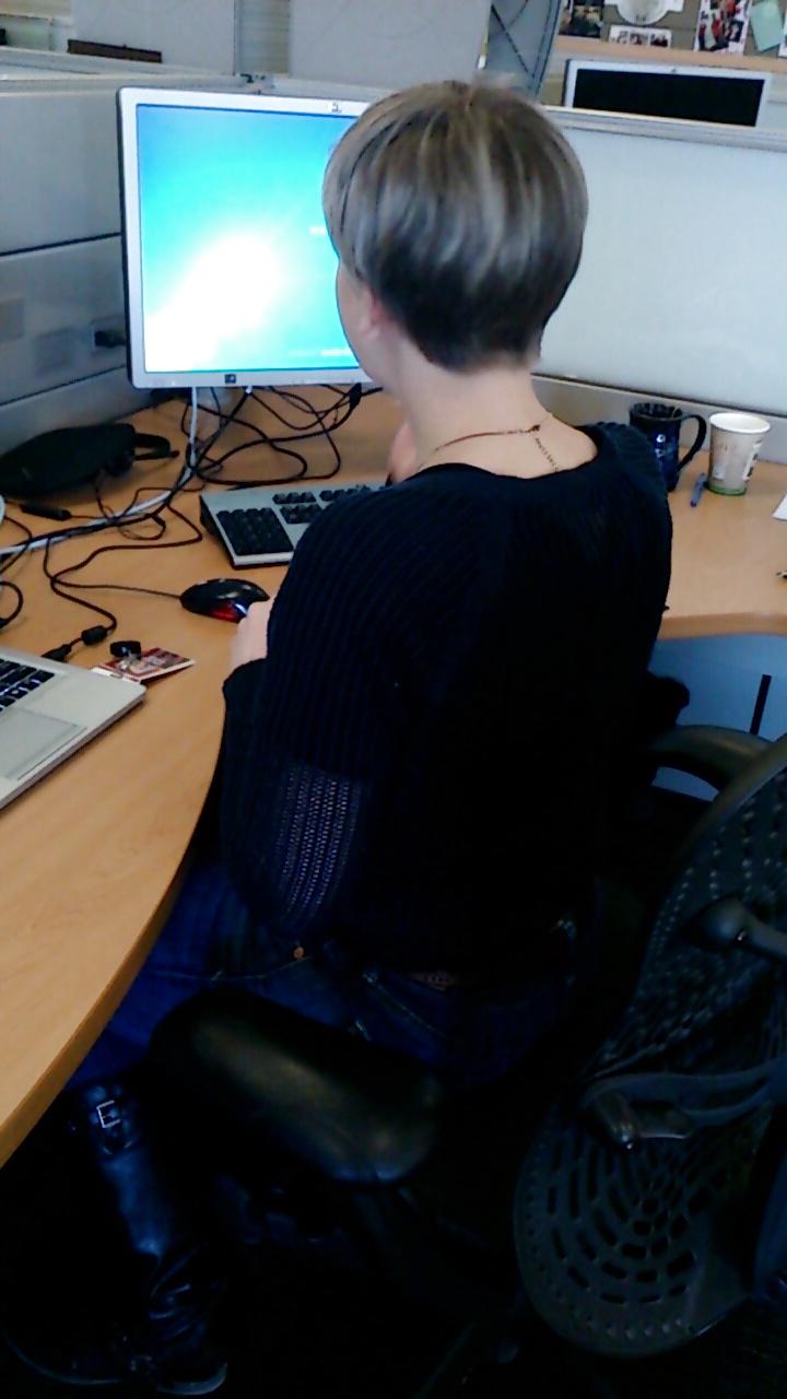 25P Office voyeur