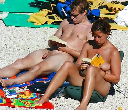 20P Beach couple 5.