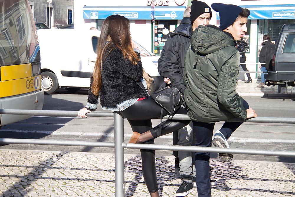 25P Ehrliche Straßenärsche