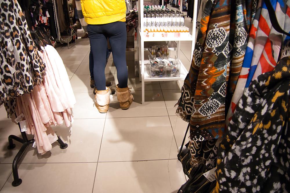 25P Ehrliche Straßenärsche