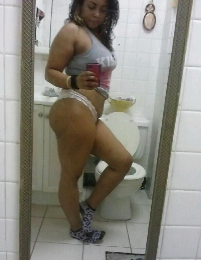 8P The PERFECT Latina ASS