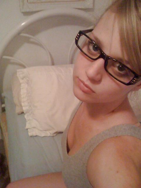 13P Add me too at justsexyhookup