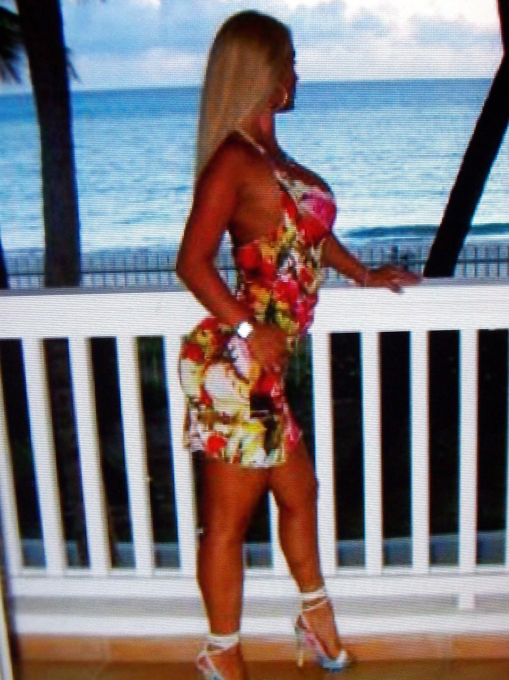 9P Trophy Wife, Hot Babe, or DAMN Delicious?