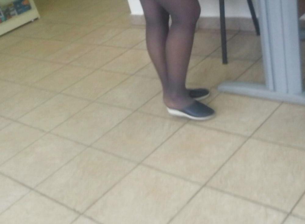 18P Spy old + young feet romanian