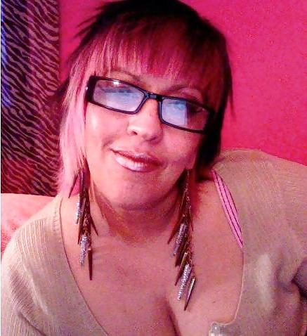 25P Naughty latina cougar