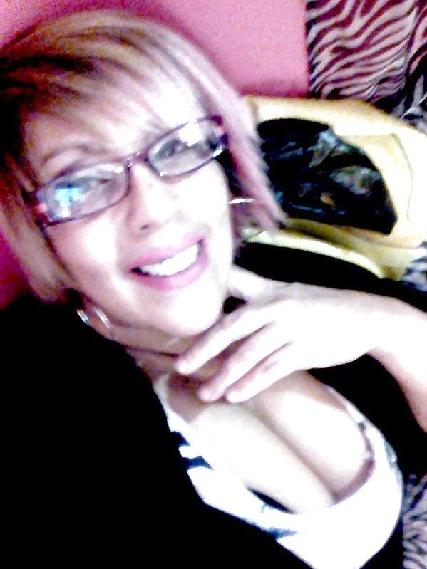 25P Naughty latina cougar