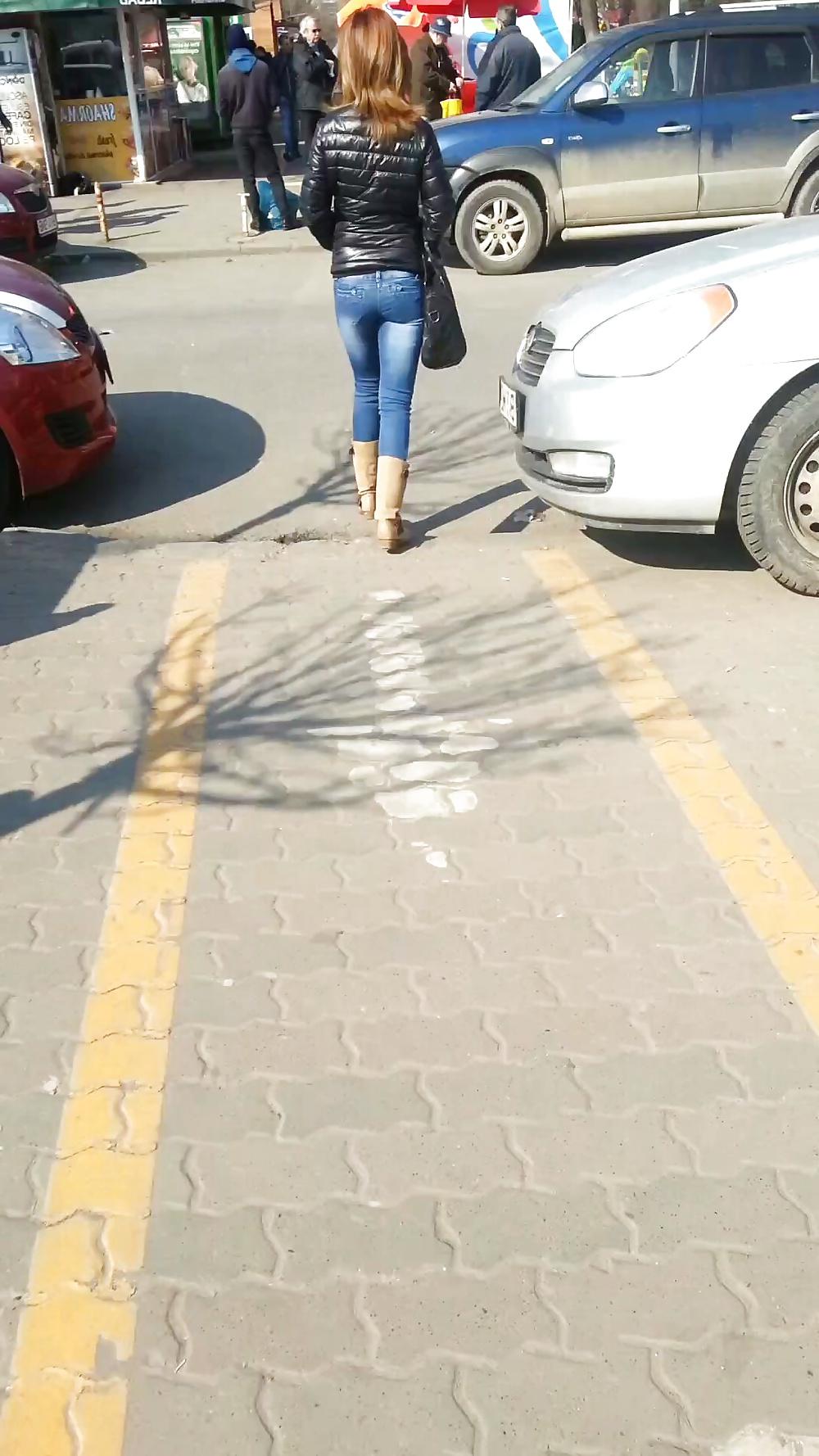 25P Sexy ass old + young romanian