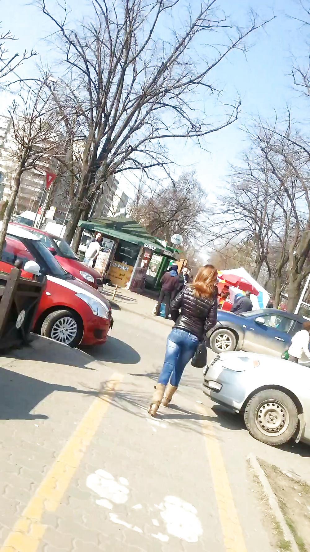 25P Sexy ass old + young romanian