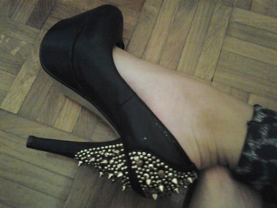 9P Feet-game! 
