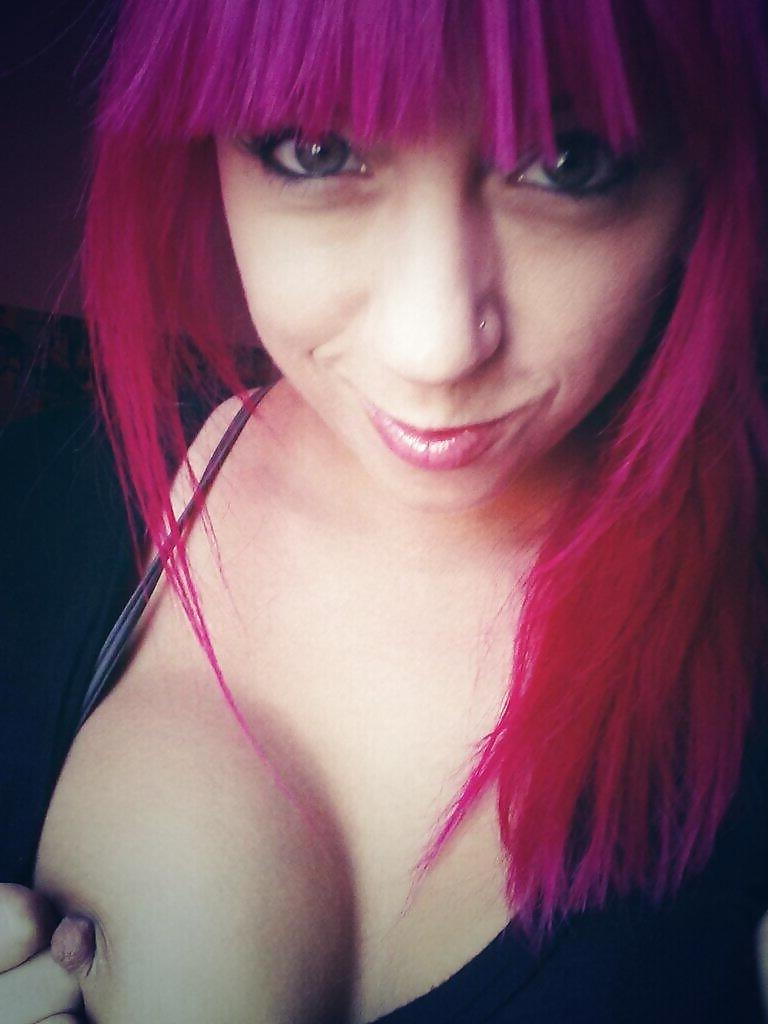 25P Sex Cam Girl Melody Kush aka MelodysMixtape