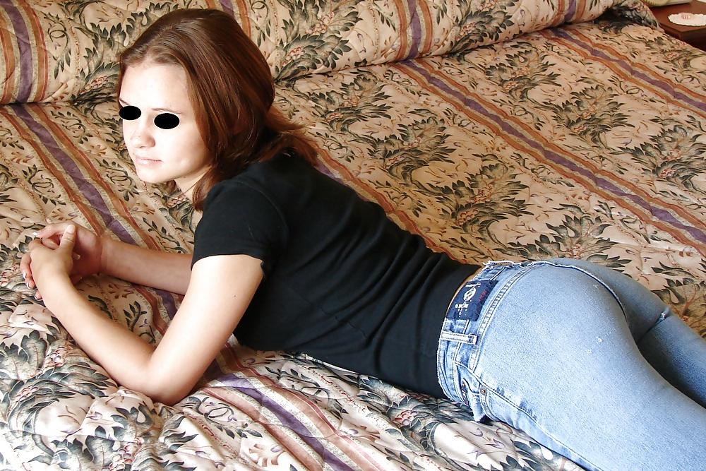 25P My shy congress partner - 21yo - part1
