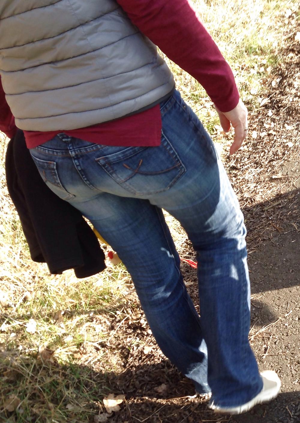 24P Mother in Law  Ass. Schwiegermutters geiler Fickarsch 