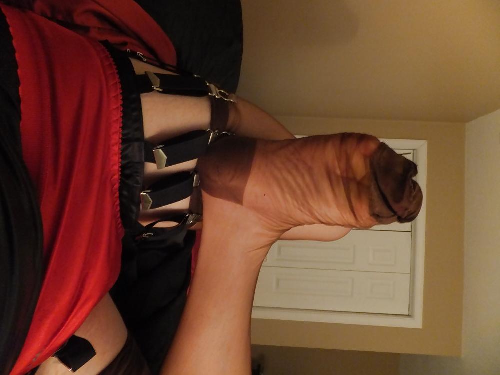 10P E-things Nyons Leg Show!