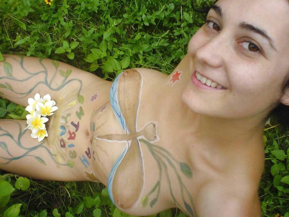 19P Hot hairy brunette with perfect tits